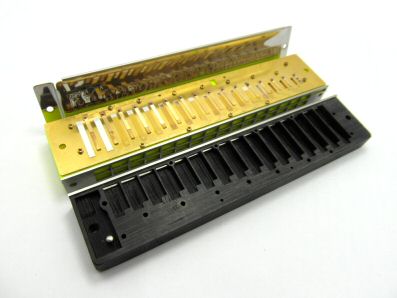 PowerComb for the Hohner-64