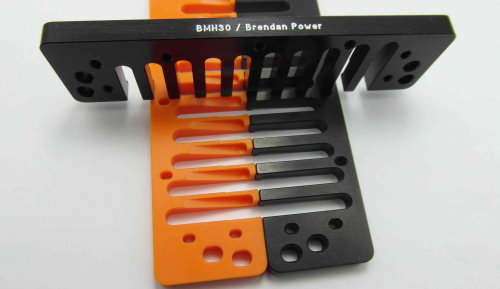BMH30 Black & Orange Combs